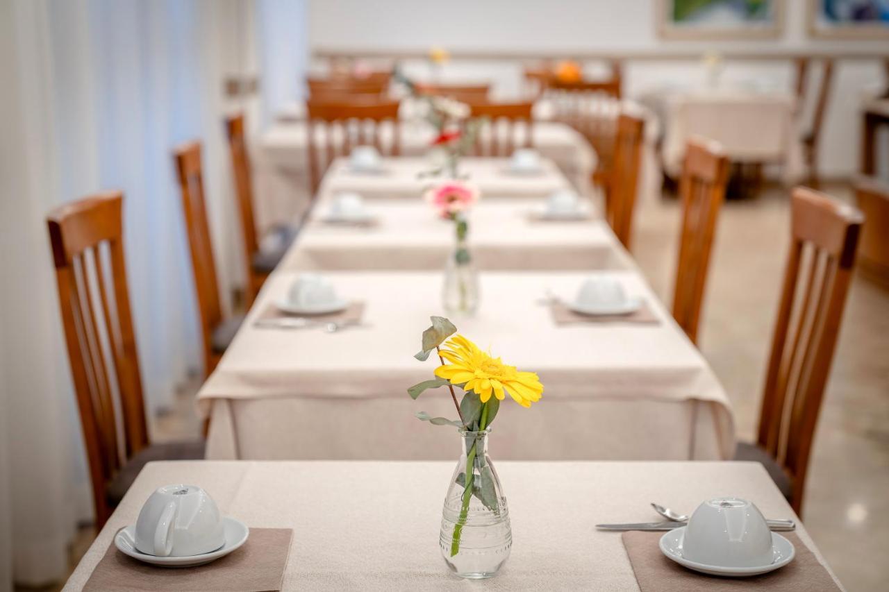 Hotel Etna Caorle Ngoại thất bức ảnh