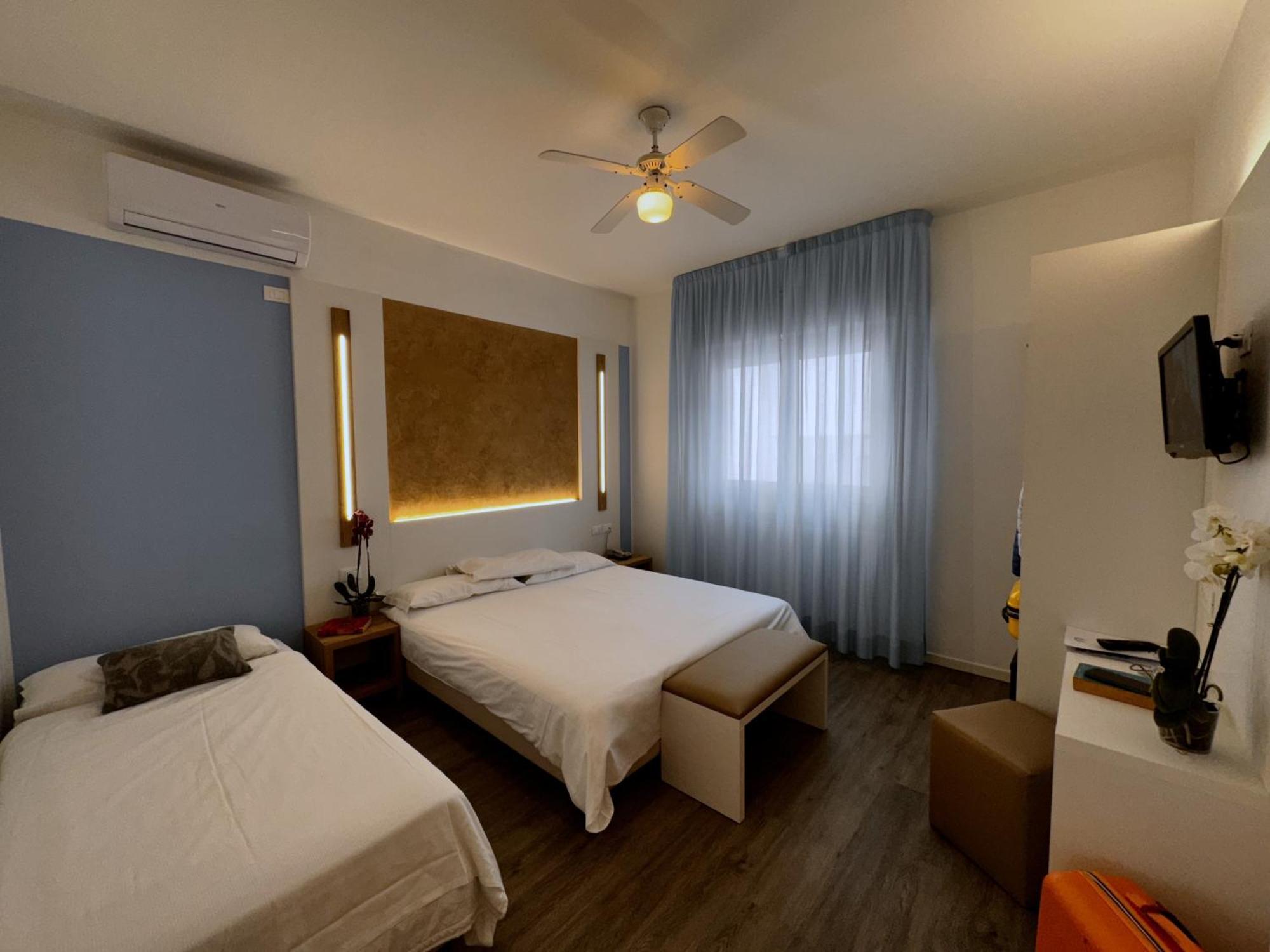 Hotel Etna Caorle Ngoại thất bức ảnh
